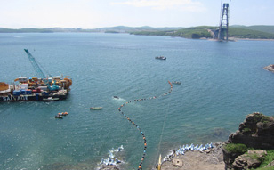 2011 / 5 ～7　ロシア ルースキー島 海底ケーブル布設工事
